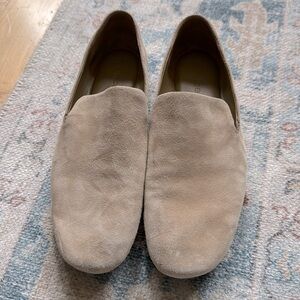 Vince suede loafers 7M (37)